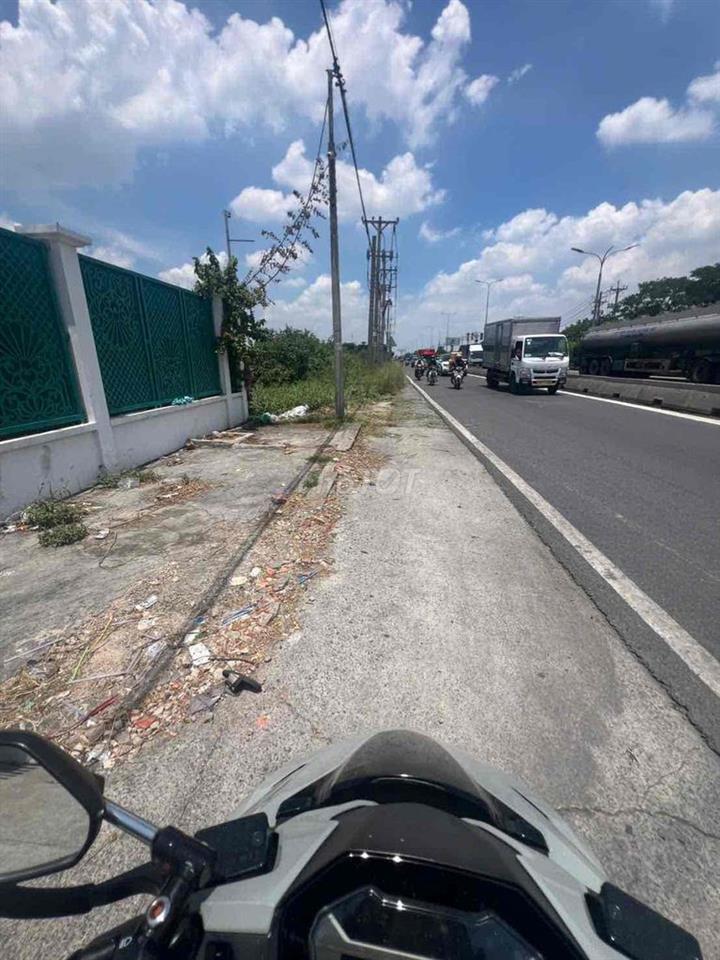 Cho thuê xưởng 900m. Mỹ Hạnh Bắc. Đức Hoà. Long An