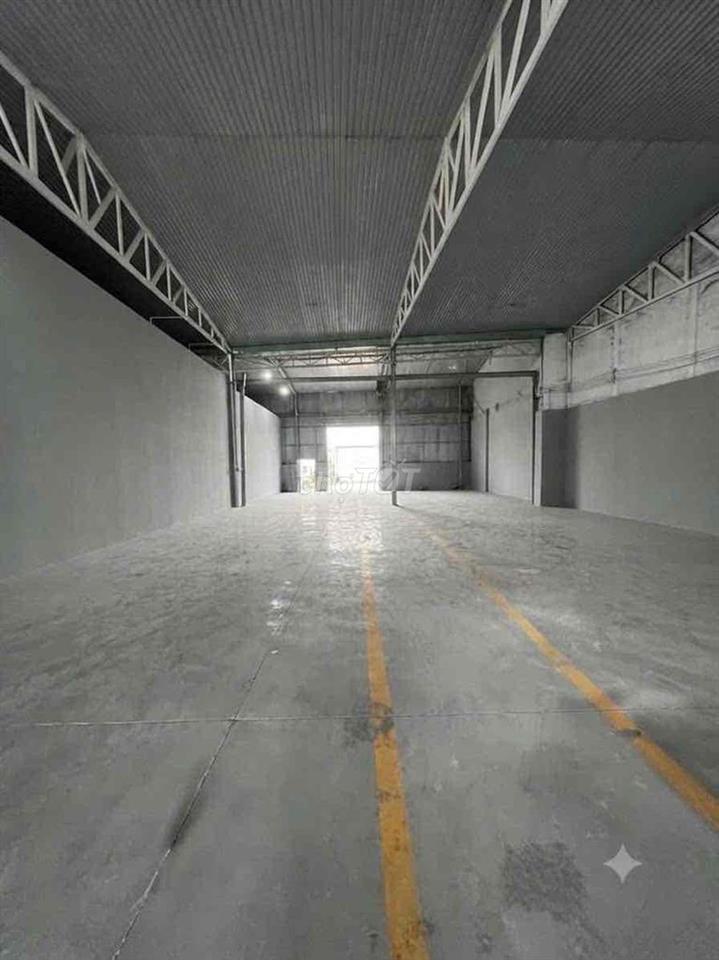 cho thuê xưởng 1400m. Đường Hồ văn tấn. Tân Phú Trung. Củ Chi