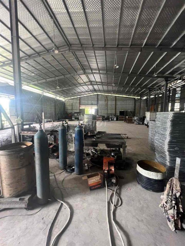 Cho thuê xưởng 1200m. phứơc vĩnh an . củ chi