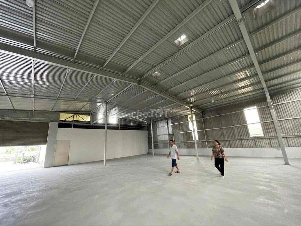 cho thuê xưởng 1400m. Xuân thới thượng. hóc môn