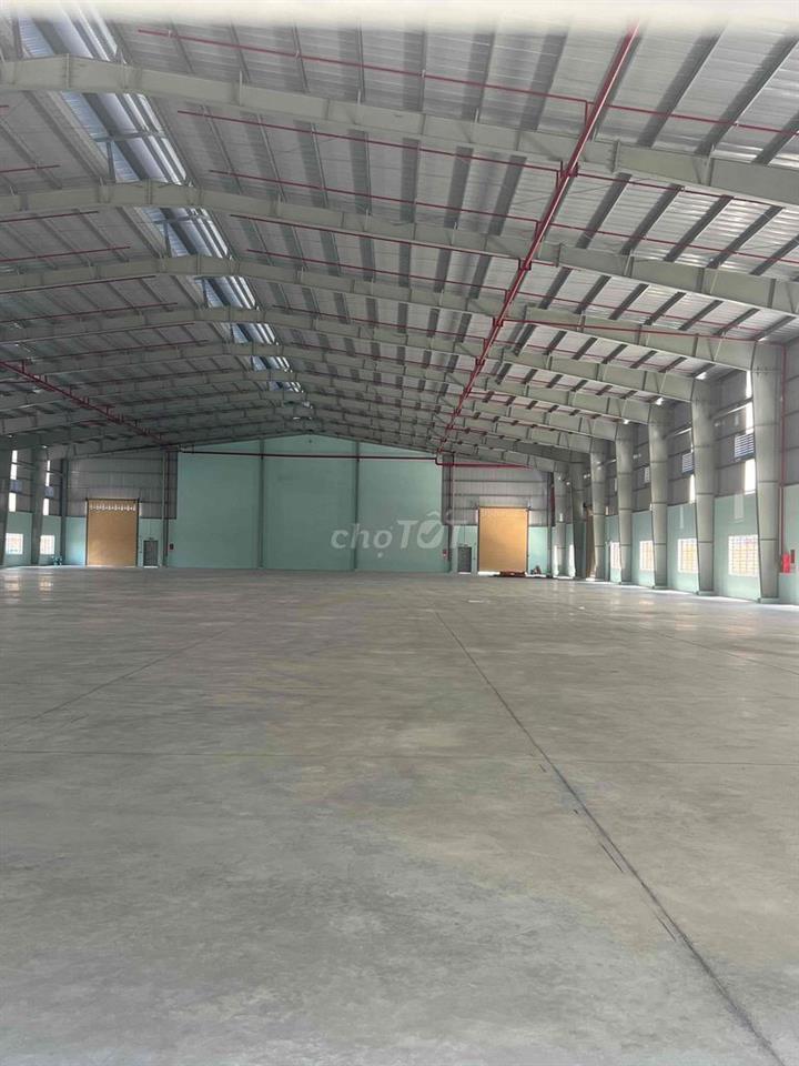 Cho thuê xưởng 5000m. khu công nghiệp Đức Hoà. Long An