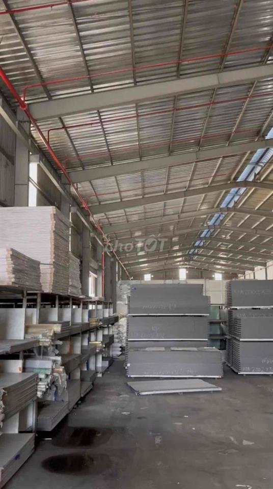 cho thuê xưởng 2700m. Đức Hoà Đông. Đức Hoà. Long An