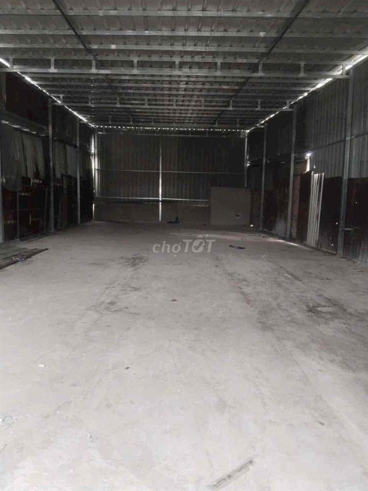 Cho thuê xưởng 250m. Bà điểm. Hóc Môn