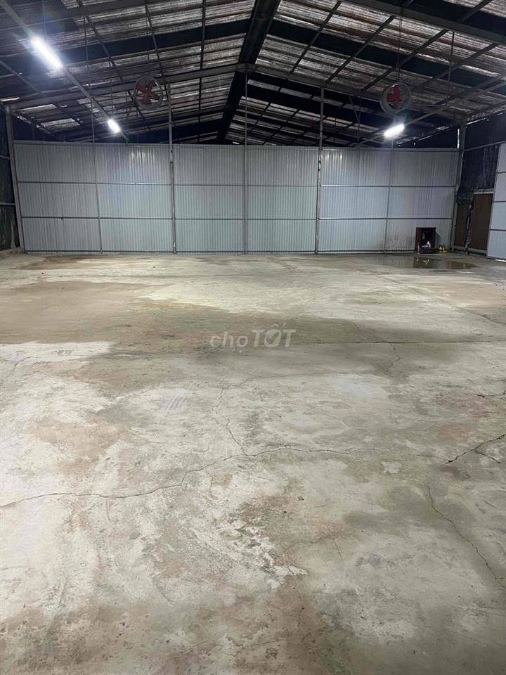 🏭 CHO THUÊ KHO 300m² – GIÁ RẺ HIẾM CÓ TẠI CỦ CHI 🏭