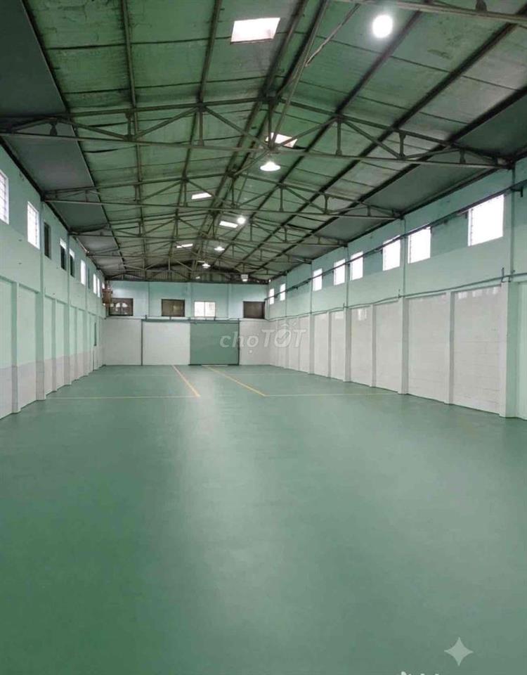 Cho Thuê Xưởng Hóc Môn 700m, cont 24/24, trạm 160kva