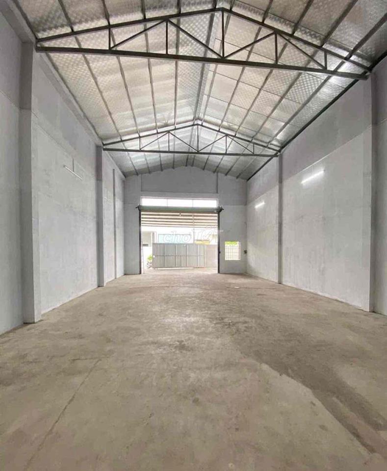 Chủ cho thuê xưởng 300m²  = 15tr, tải 10T cao 7m
