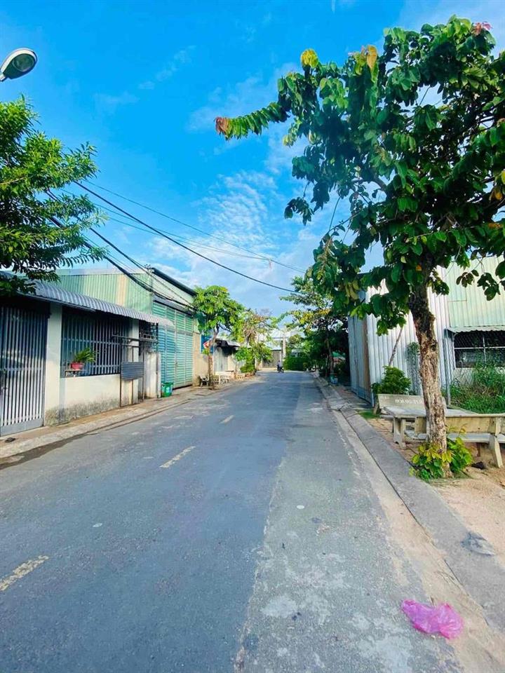 Chủ cho thuê xưởng 300m²  = 15tr, tải 10T cao 7m
