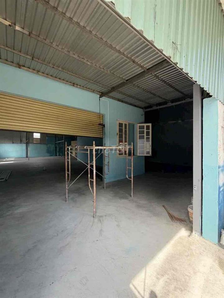 Chủ cho thuê nhà xưởng 450m²
