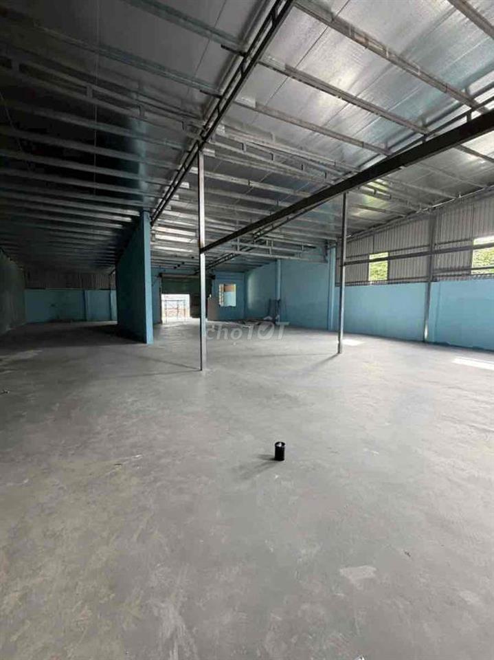Chủ cho thuê nhà xưởng 450m²