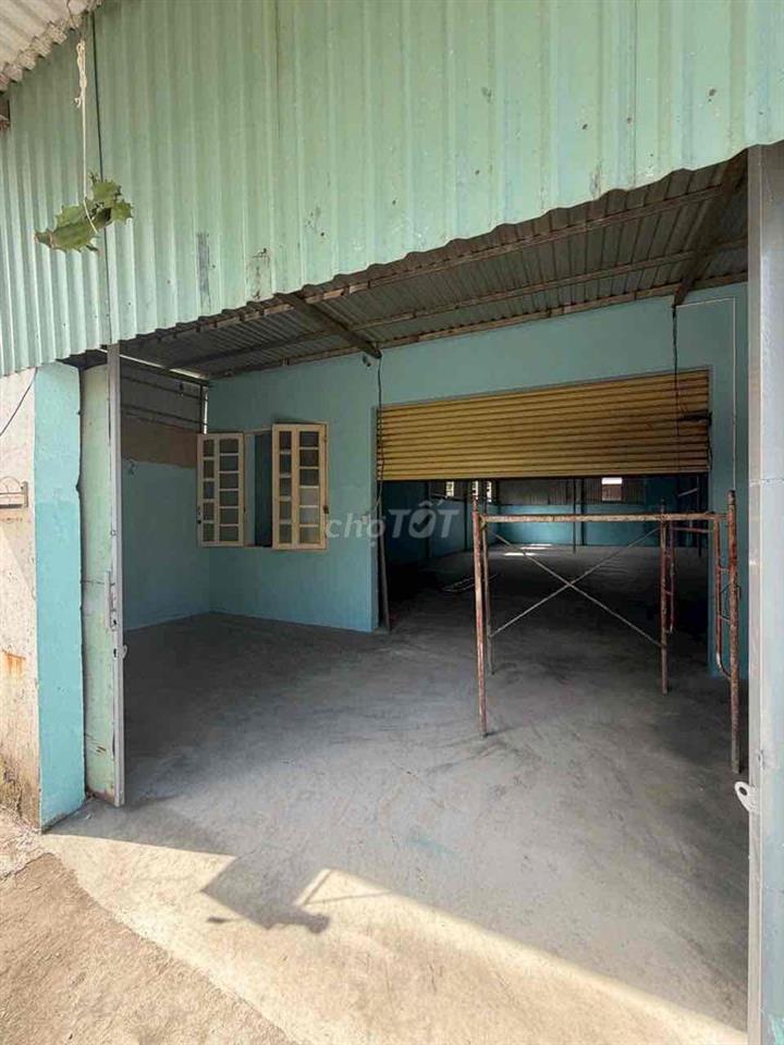 Chủ cho thuê nhà xưởng 450m²