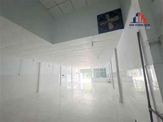 Cần cho thuê nhà xưởng mặt tiền tải lớn ra vào