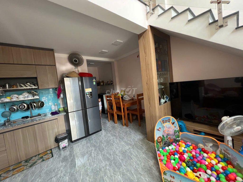 Chủ cần bán gấp nhà 70m2 ngay sát KCN Trảng Bàng Giá 1 tỷ 075