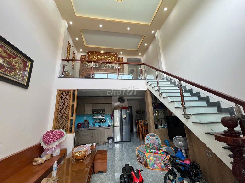 Chủ cần bán gấp nhà 70m2 ngay sát KCN Trảng Bàng Giá 1 tỷ 075