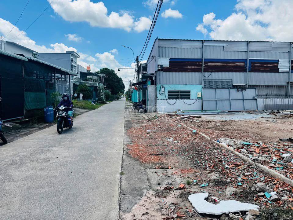 Chủ ngộp cần bán nhanh đất 125m2 ngay X.Tân Phú Trung Giá chỉ 1 tỷ 25