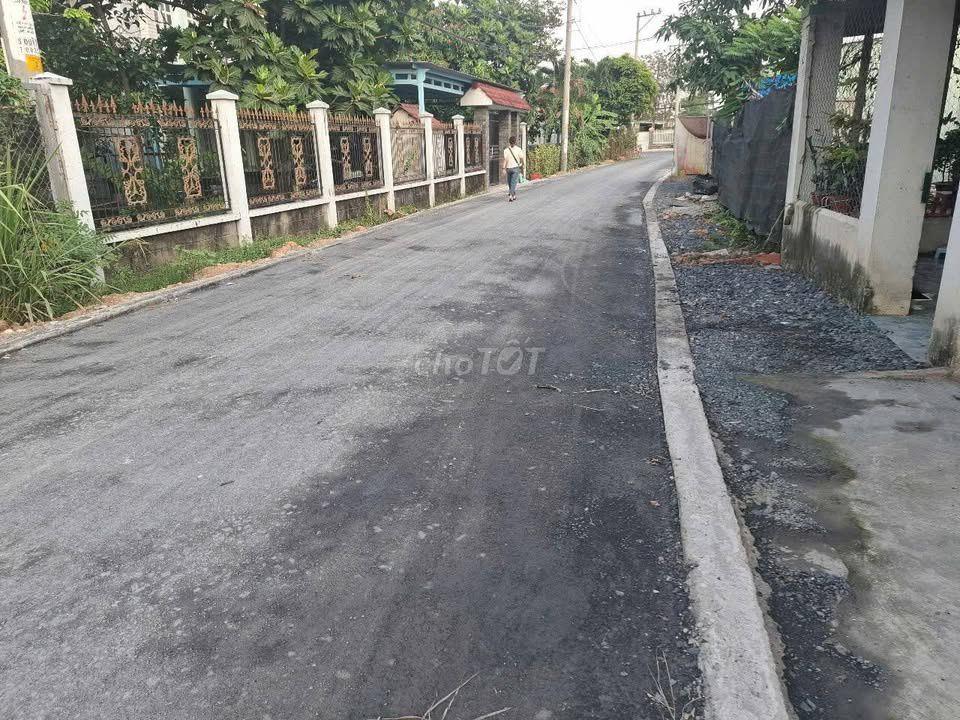 Chủ ngộp bán nhanh đất 283m2 full thổ ngay X.Tân Phú Trung Giá 925tr