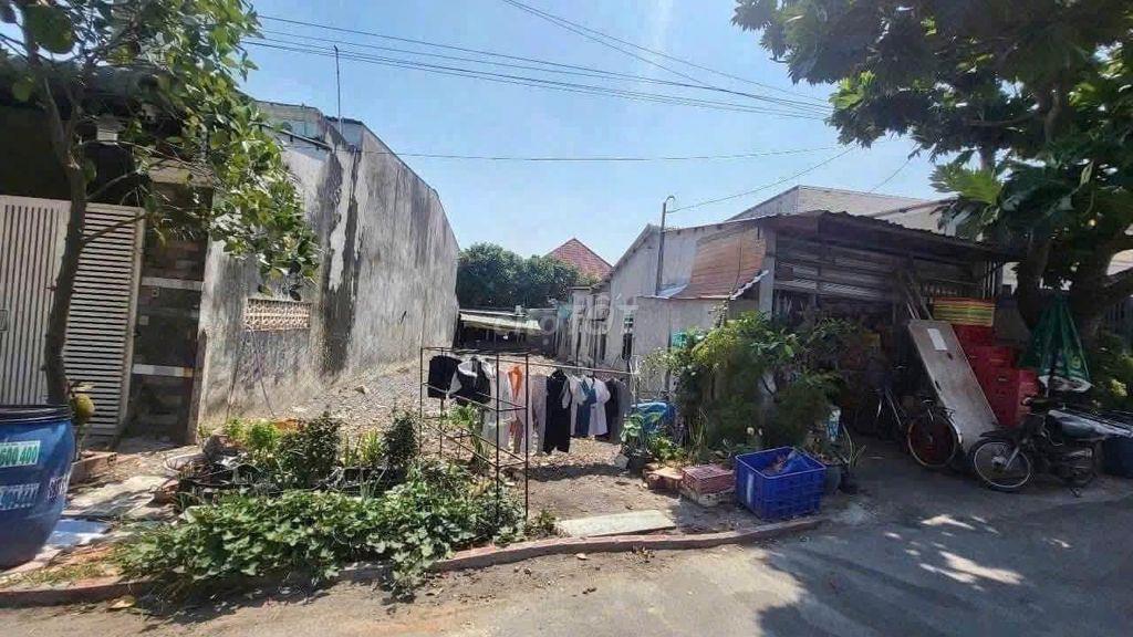 Chủ ngộp cần bán đất 133m2 ngay X.Tân Thông Hội , Củ Chi Giá 875tr
