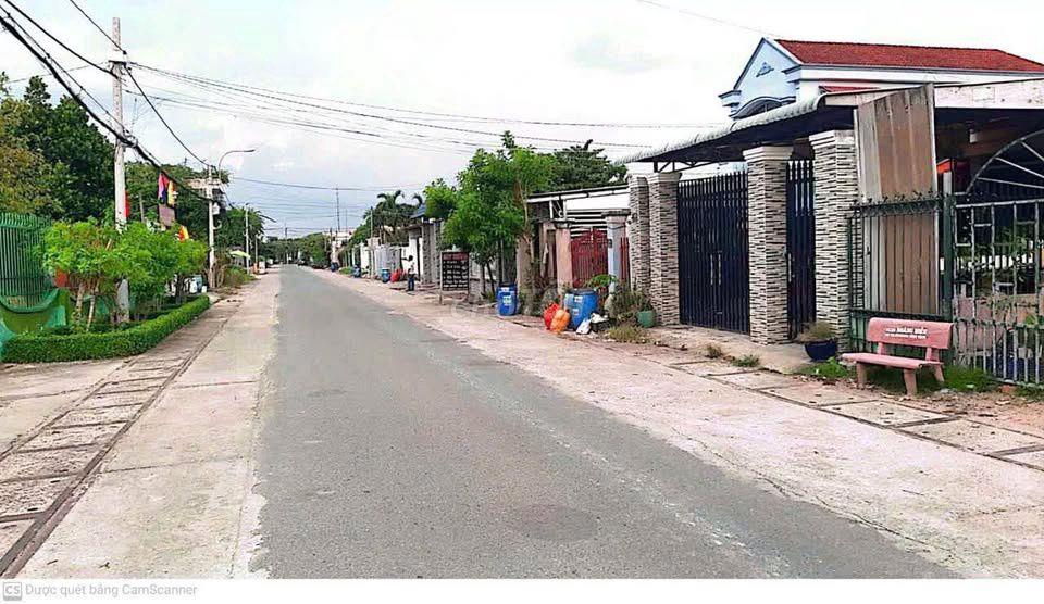 Chủ ngộp cần bán gấp nhà trọ 431m2 24PN ngay X.Tân Thông Hội Giá 1 tỷ2