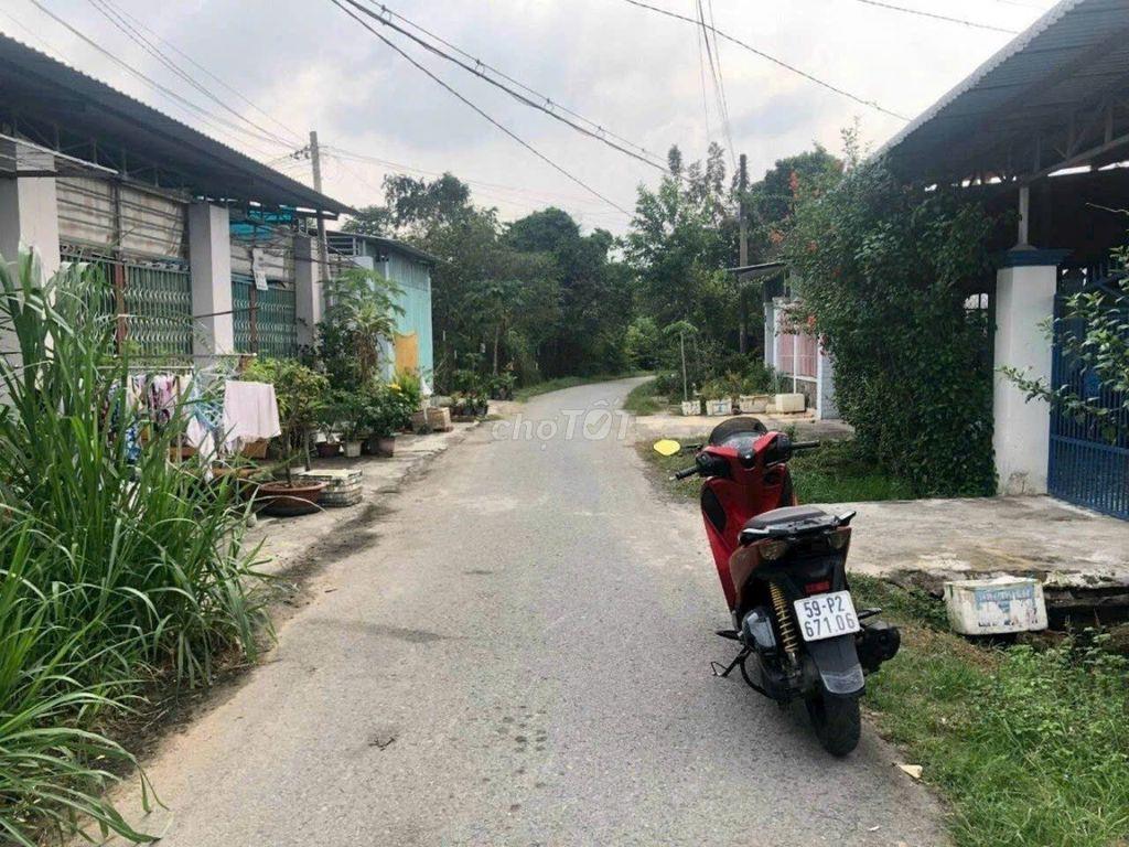 Bán nhanh mặt tiền kinh doanh 239m2 Full TC X.Phạm Văn Cội Giá 875tr