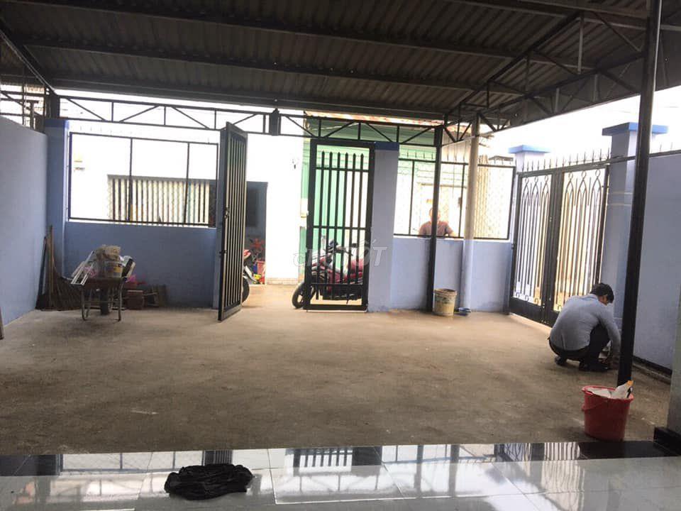 Chỉ với 900tr sở hữu nhà cấp 4 gần Bệnh viện Củ Chi. DT 130m², SHR