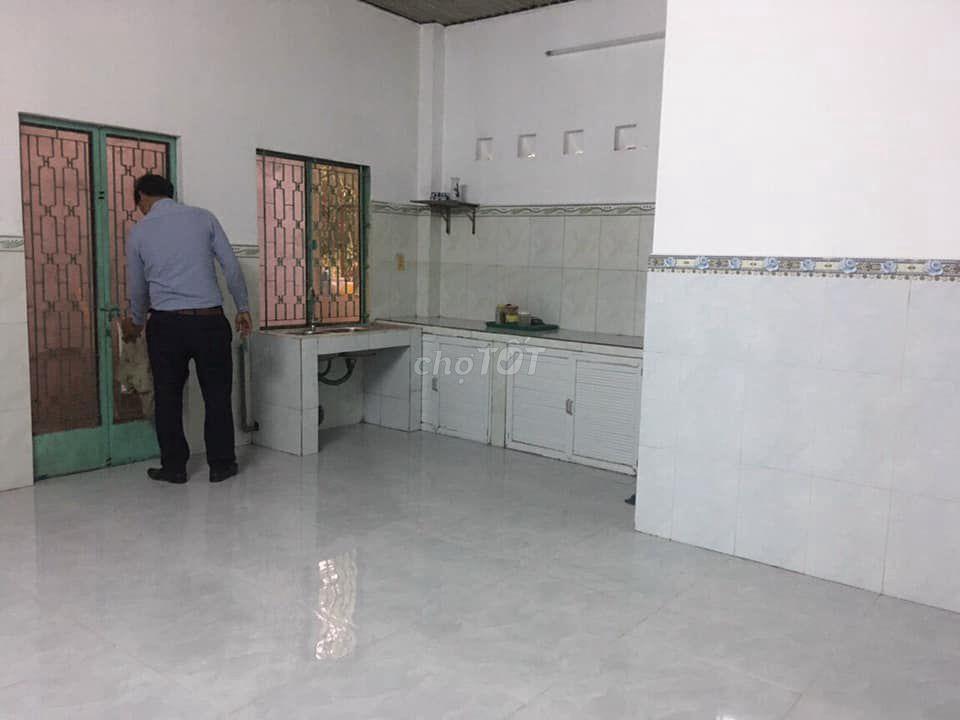 Chỉ với 900tr sở hữu nhà cấp 4 gần Bệnh viện Củ Chi. DT 130m², SHR