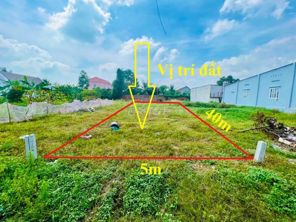 Bán Gấp 200m2 Đ.Trần Văn Chẩm giá chỉ 970 triệu tại Tân Thông Hội, SHR