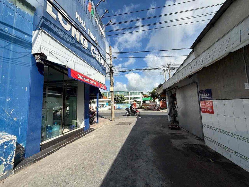 CHỦ ĐANG BÁN GẤP LÔ ĐẤT ĐỂ CHỮA BỆNH CON TRAI CUỐI THÁNG MỔ