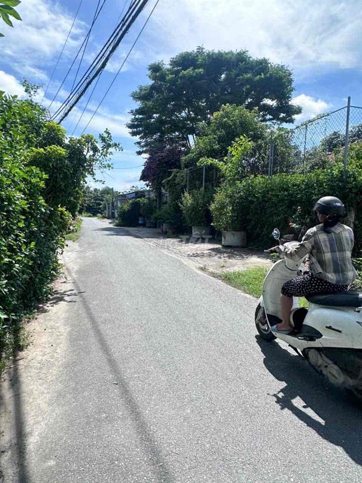 CHỦ CẦN TIỀN TRẢ LÃI NGÂN HÀNG BÁN GẤP LÔ ĐẤT 493m2 TẠI TÂN THÔNG HỘI