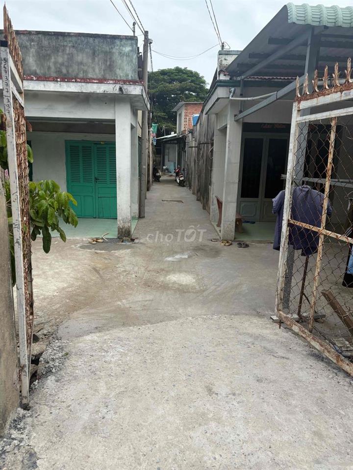 Đất 20x19m SHR Kdc sát sân banh thới tứ thị trấn H.Mon