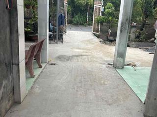 Đất 20x19m SHR Kdc sát sân banh thới tứ thị trấn H.Mon