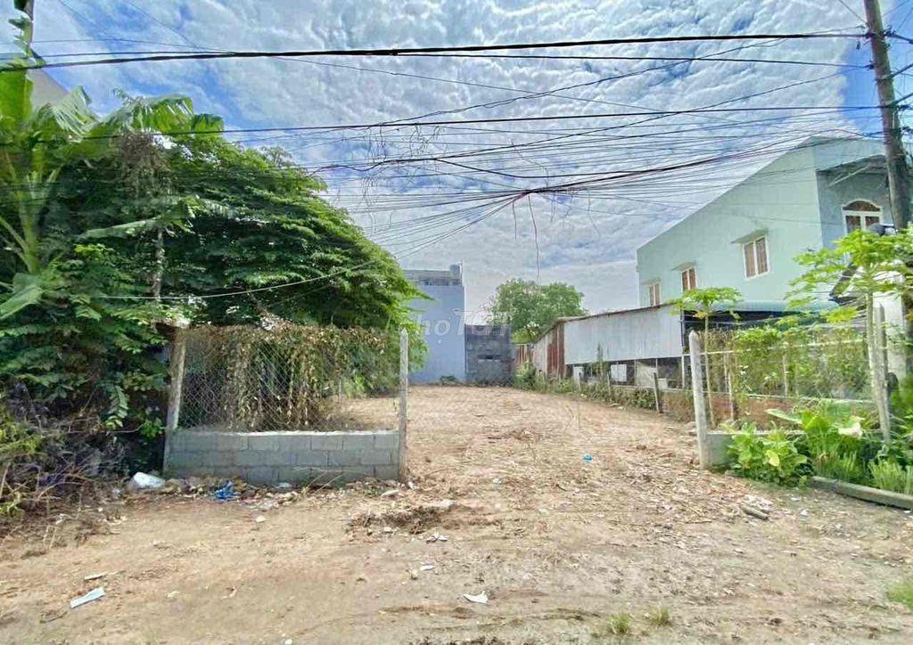 Bán lô đất gia đình ngang 10m trong KDC ngay trung tâm thị trấn Củ Chi