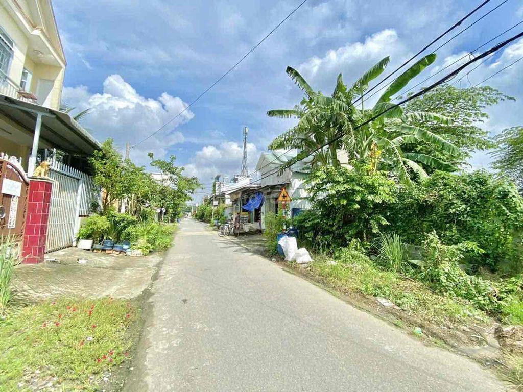 Bán lô đất gia đình ngang 10m trong KDC ngay trung tâm thị trấn Củ Chi