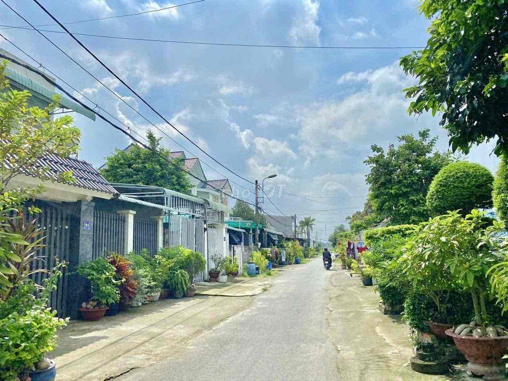 Bán lô đất gia đình ngang 10m trong KDC ngay trung tâm thị trấn Củ Chi