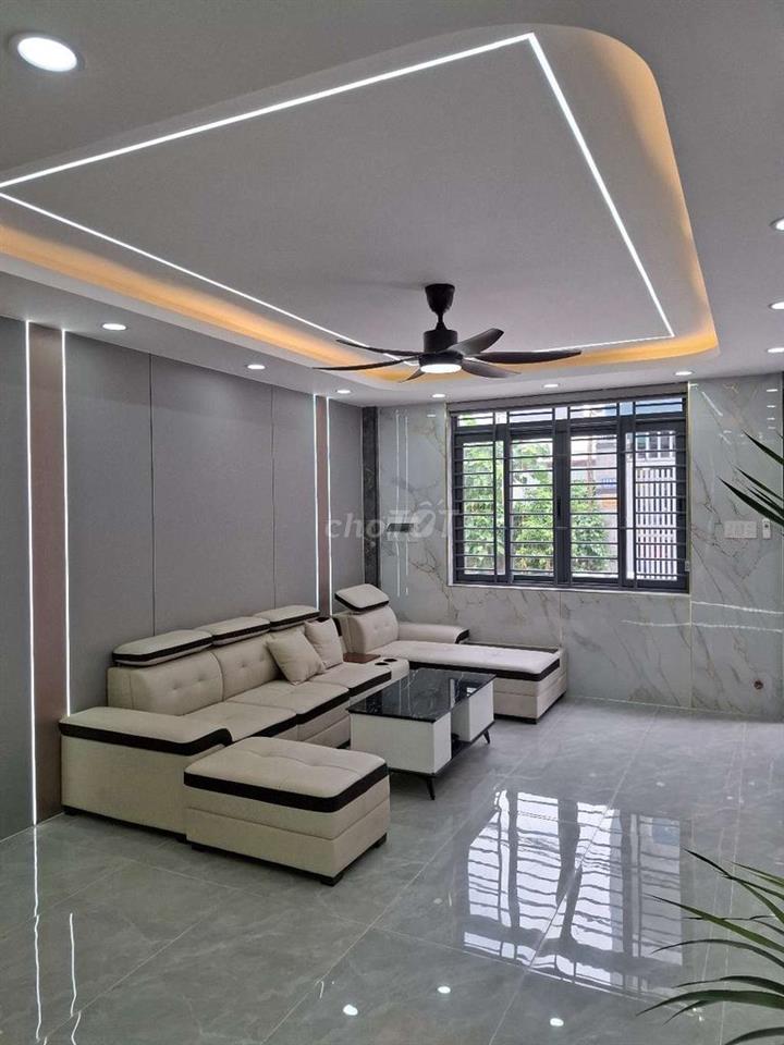 kẹt tiền hạ giá bán gấp nhà phố xây mới đường thạnh lộc 37