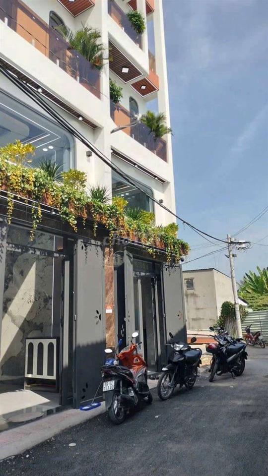 hàng ngộp nhà 1 trêt 1 lửng 3 lầu nhà mới xây đường tx 22