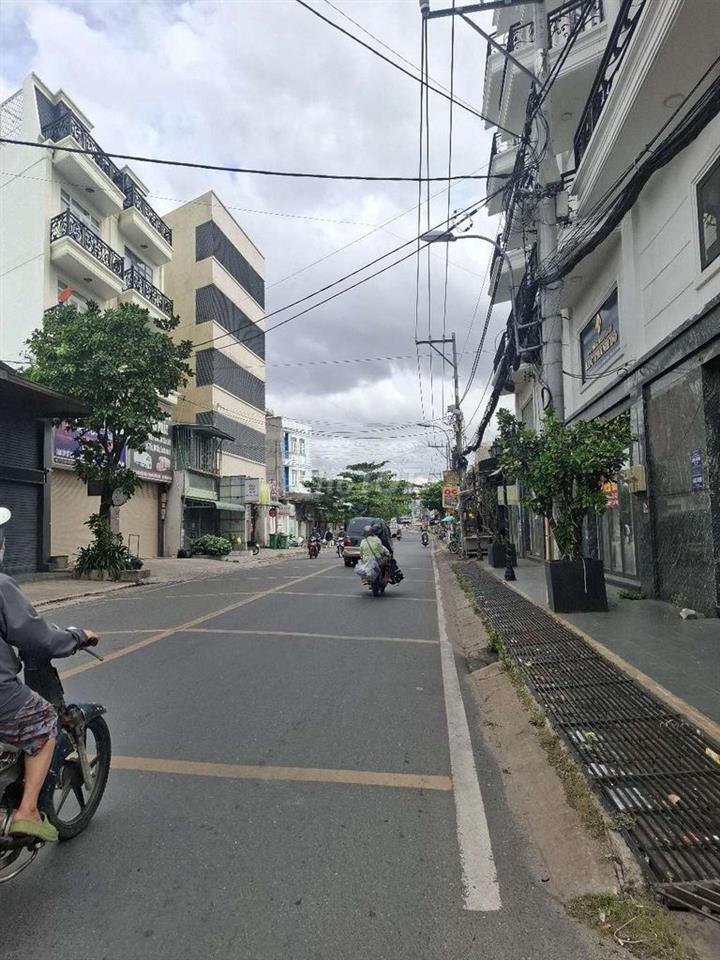 bán xưởng 626 m mặt tiền đường tô ngọc vân phường thạnh xuân quận 12