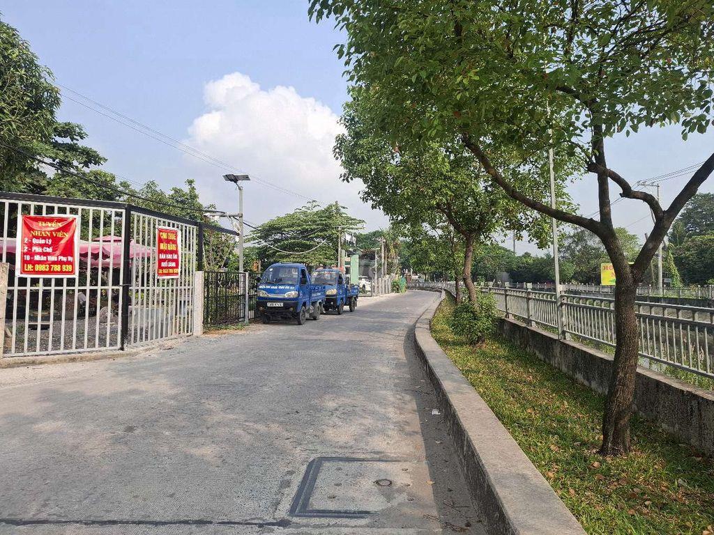 xả hàng 3 lô liền kề đường thạnh xuân 25 phường thới an