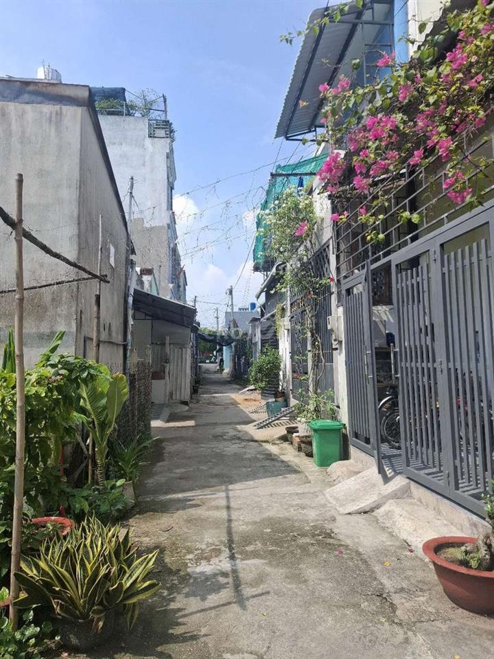bán nhà 1 trệt 1 lầu  đường thạnh lộc 37 phường an phú đông