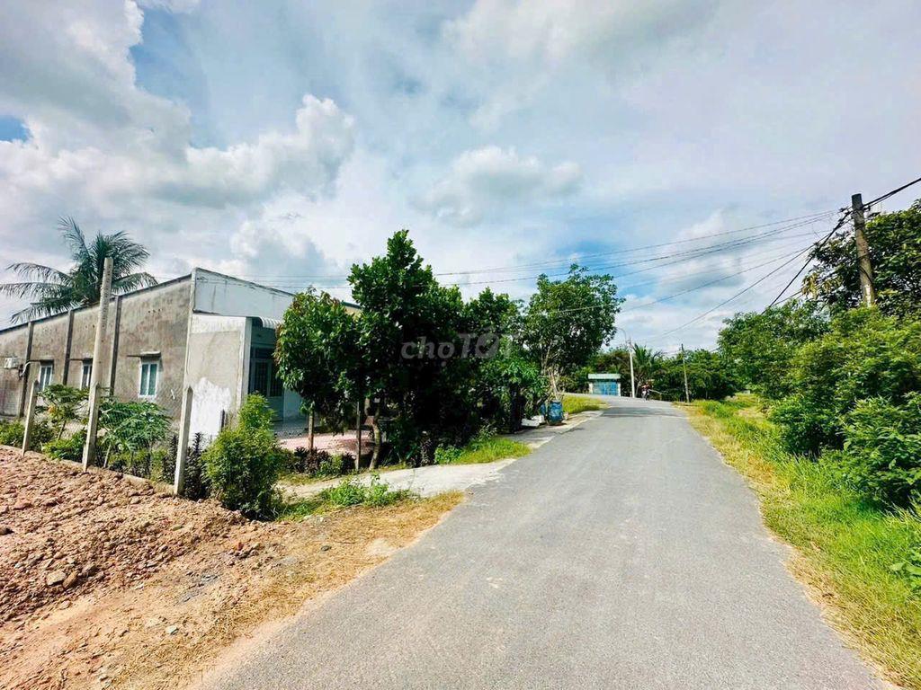 Chủ ngộp bán nhanh lô đất 210m2 sổ hồng riêng tại phước vĩnh an 670tr