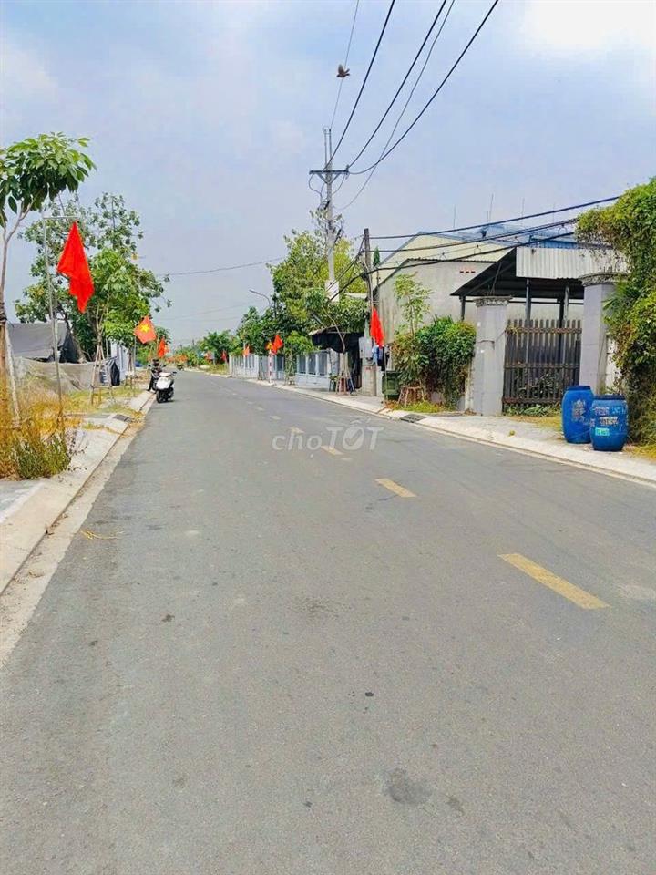 CHÚ NĂM ĐI ĐỊNH CƯ NÊN BÁN NHANH LÔ ĐẤT 359M2 SHR TẠI TÂN PHÚ TRUNG