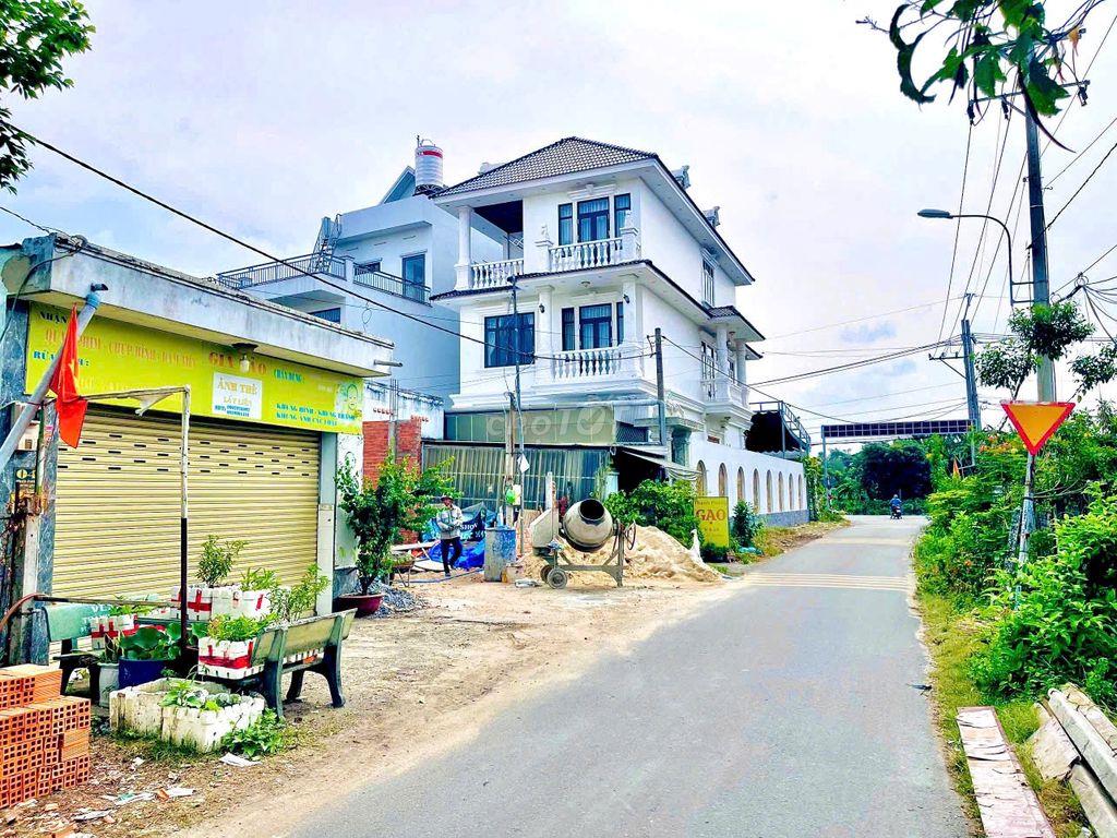 CHỊ TƯ CẮT LỖ GIẢM SÂU LÔ ĐẤT DT KHỦNG 464M2 GIÁ RẺ TẠI TÂN PHÚ TRUNG