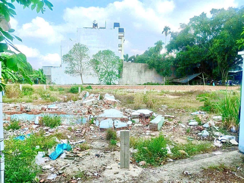 Bán nhanh lô đất cực đẹp ngay MT đường 28 sát Ql 22 giá sốc chỉ 619tr