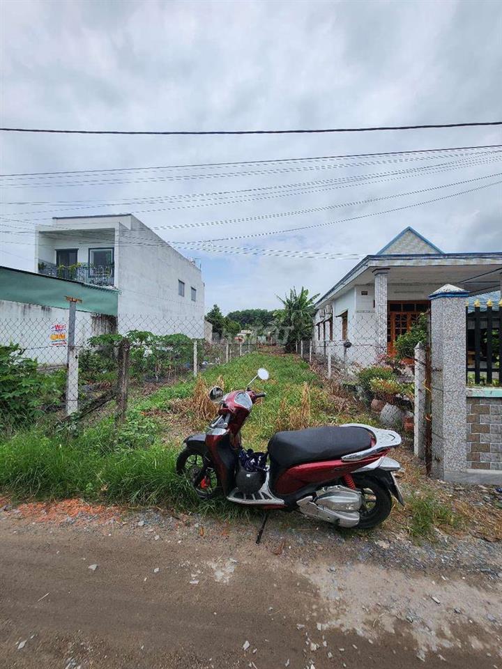 Bán đất hẻm xe hơi Đ Huỳnh Minh Mương, Tân Thạnh Đông. Giá 2,3 tỷ