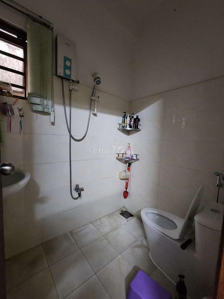 Bán căn hộ Chung cư  Hà Kiều, 64m2. 3,5 tỷ.