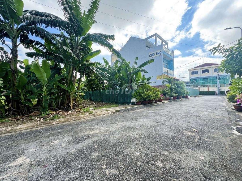 Bán đất hẻm Thới Tam Thôn 6. 81m2. Giâ chỉ 4 tỷ.