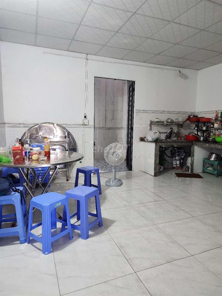 Bán nhà 1/ Dương Công Khi. Hẻm xe tải. 97m2. 2 tầng. Giá 2,35 tỷ.