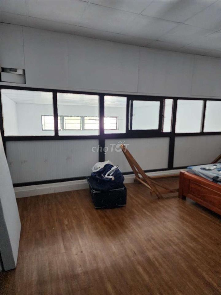 Bán nhà 1/ Dương Công Khi. Hẻm xe tải. 97m2. 2 tầng. Giá 2,35 tỷ.