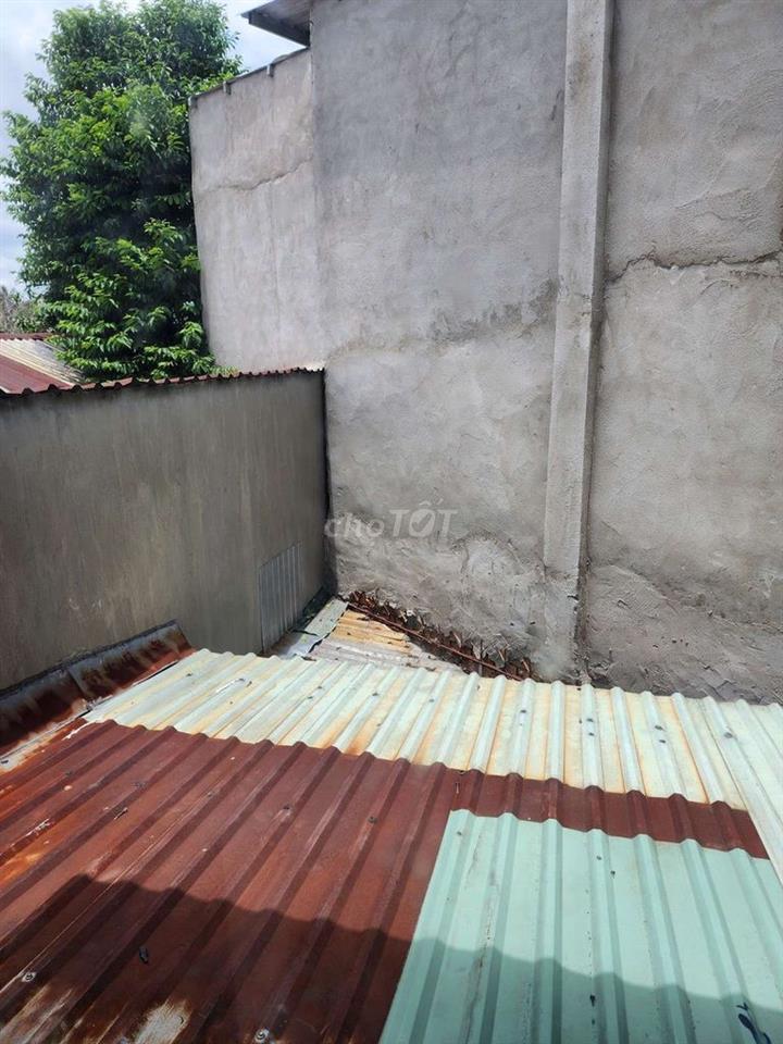 Bán nhà MT Xuân Thới Sơn 33. 2 tầng. 3,35 tỷ.