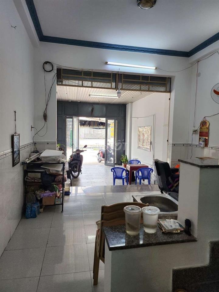 Bán nhà MT Xuân Thới Sơn 33. 2 tầng. 3,35 tỷ.