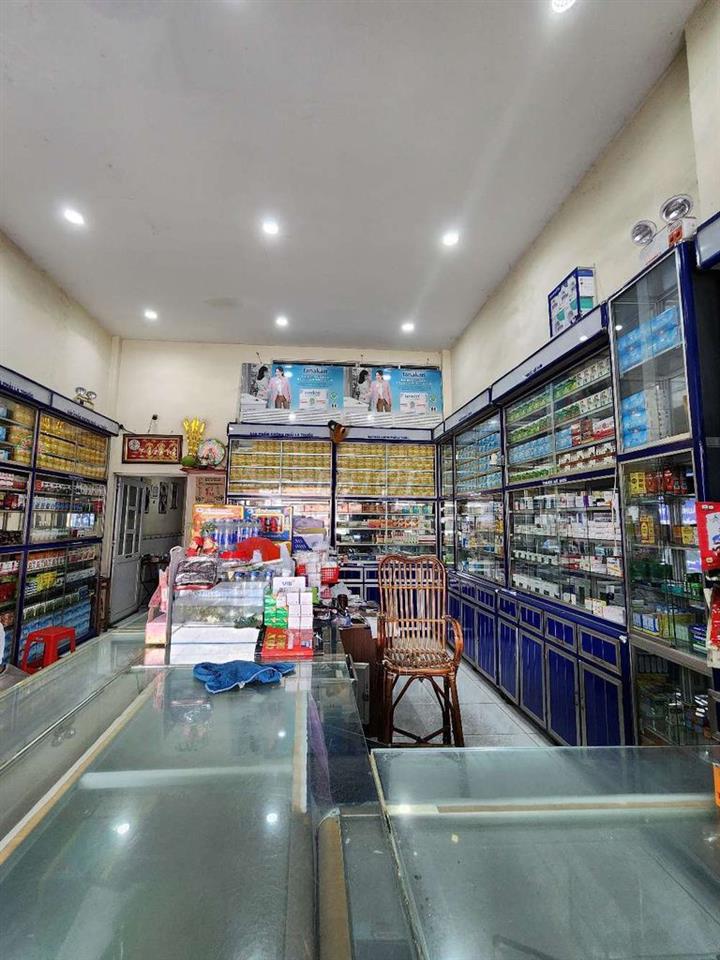 Bán nhà mặt tiền Nguyễn Ảnh Thủ, Thới Tam Thôn. 70m2. 7,5 tỷ.