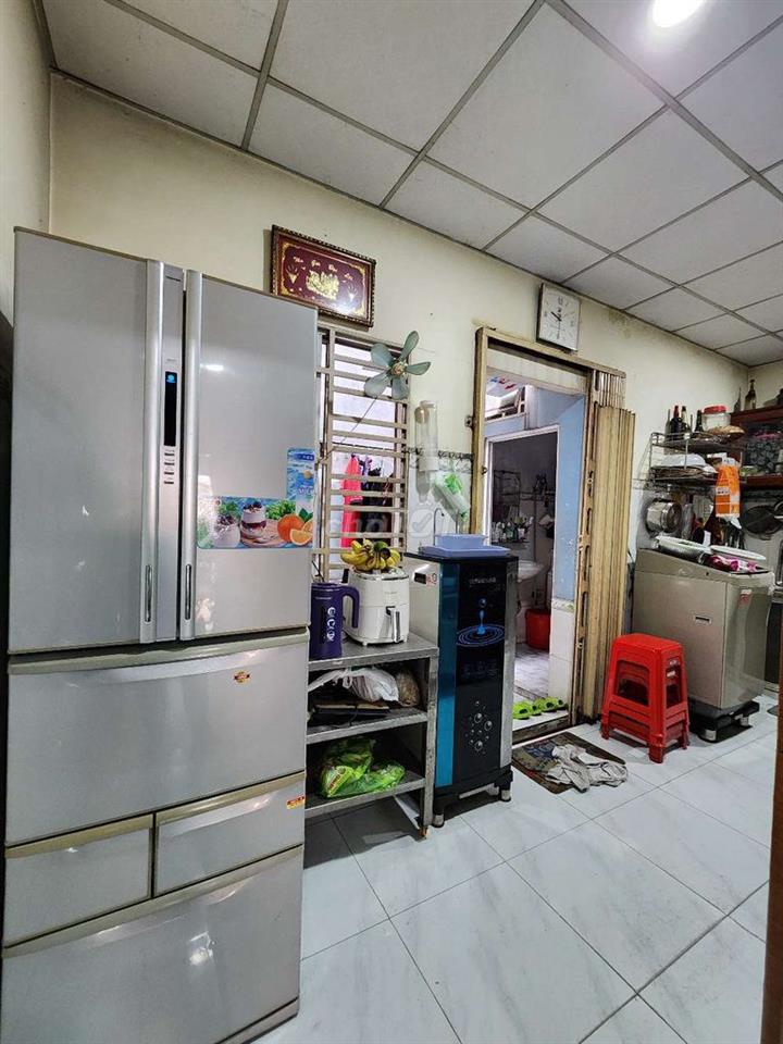 Bán nhà mặt tiền Nguyễn Ảnh Thủ, Thới Tam Thôn. 70m2. 7,5 tỷ.
